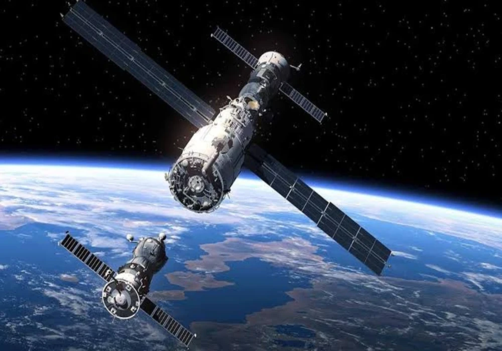 What is Docking Experiment | ISRO Docks SpaDeX Satellites What is Docking Experiment | ISRO Docks SpaDeX Satellites